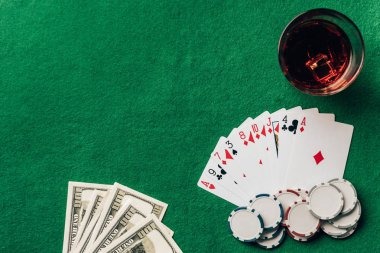 Bonus feature activation in a Pragmatic Play slot game